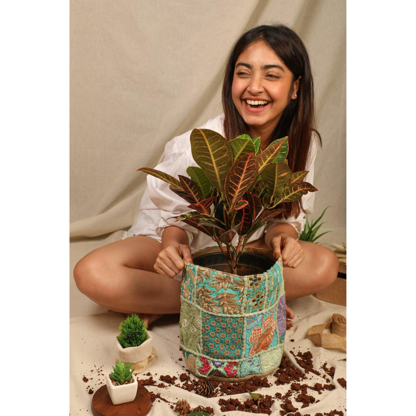 Ayuda Homes - Sea Green Pot Cover (Medium) - Totally Indian